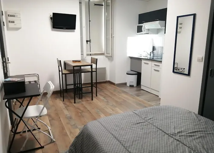 Apartamento Studio Centre De Entre Sarlat Et Roquamadour à La Nuité Souillac